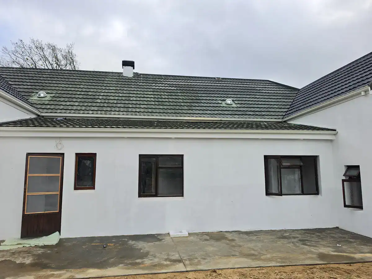 Paradyskloof Stellenbosch Roof Before Painting Weathered tiled roof before painting at a Paradyskloof Stellenbosch home